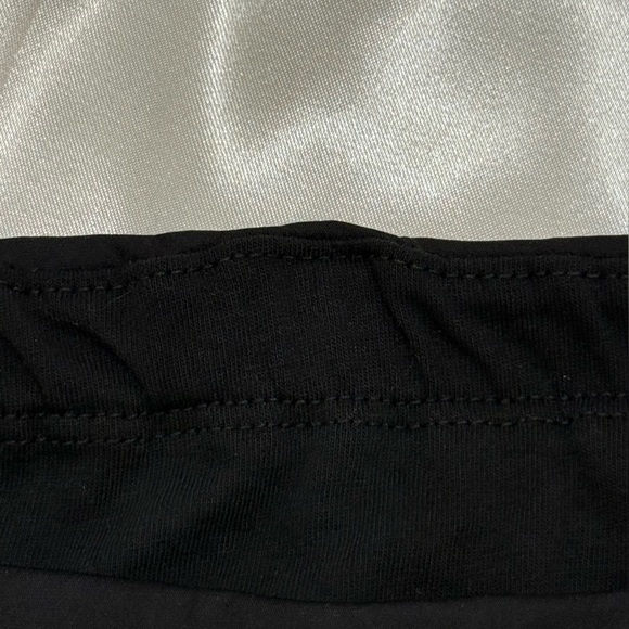 NWT Donni Satiny Tube Top Medium Black Satin Revolve Chic - Picture 10 of 11